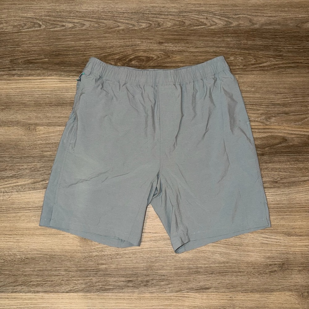 Myles Apparel Athletic Shorts Mens XL Gray Performance 8 Inch Inseam Activewear